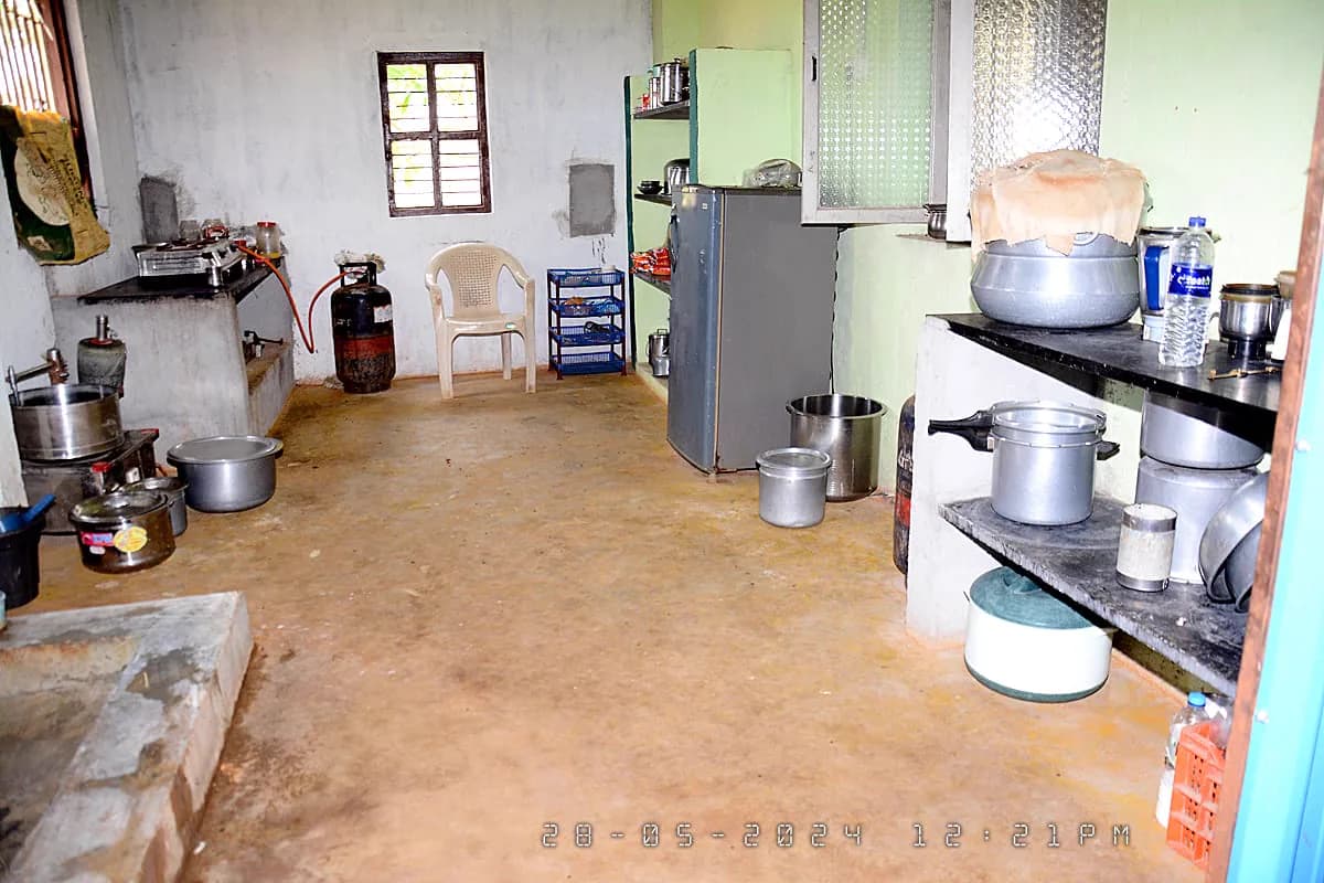 The kitchen at Michael Trust